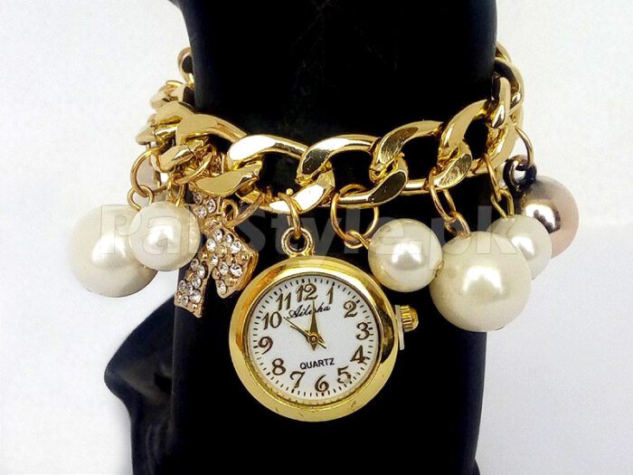 luxury and Stylish Pearl Bracelet Watch for Women (ZV:2886)