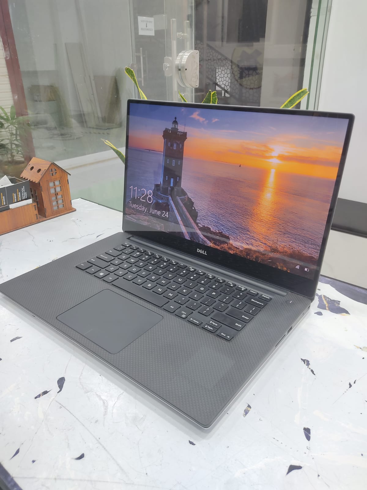 DELL XPS LAPTOP