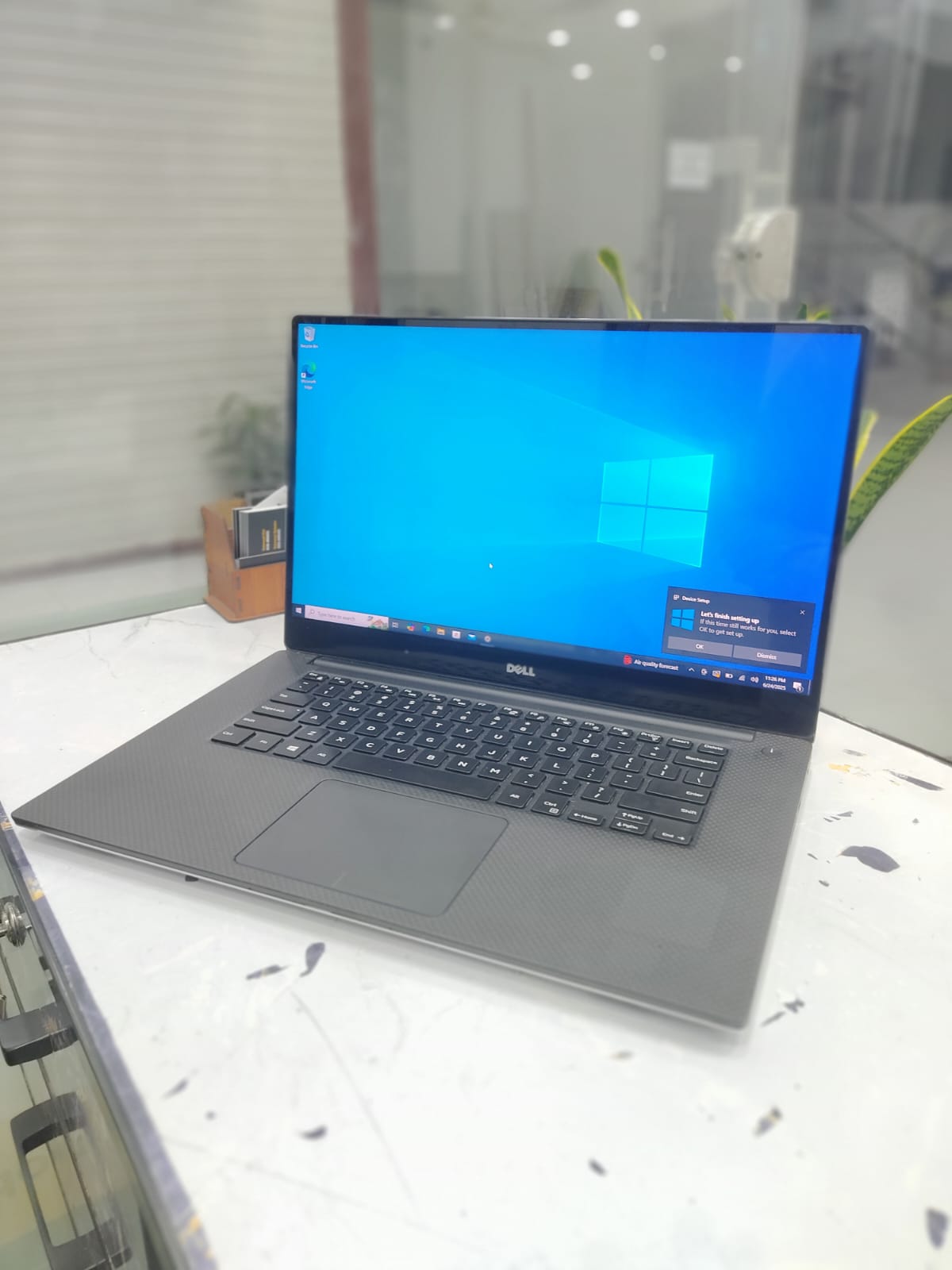 DELL XPS LAPTOP