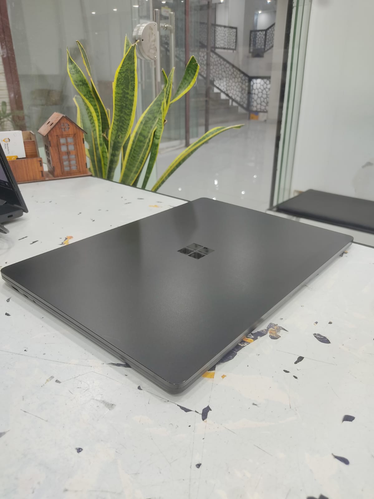 Dell surface 4