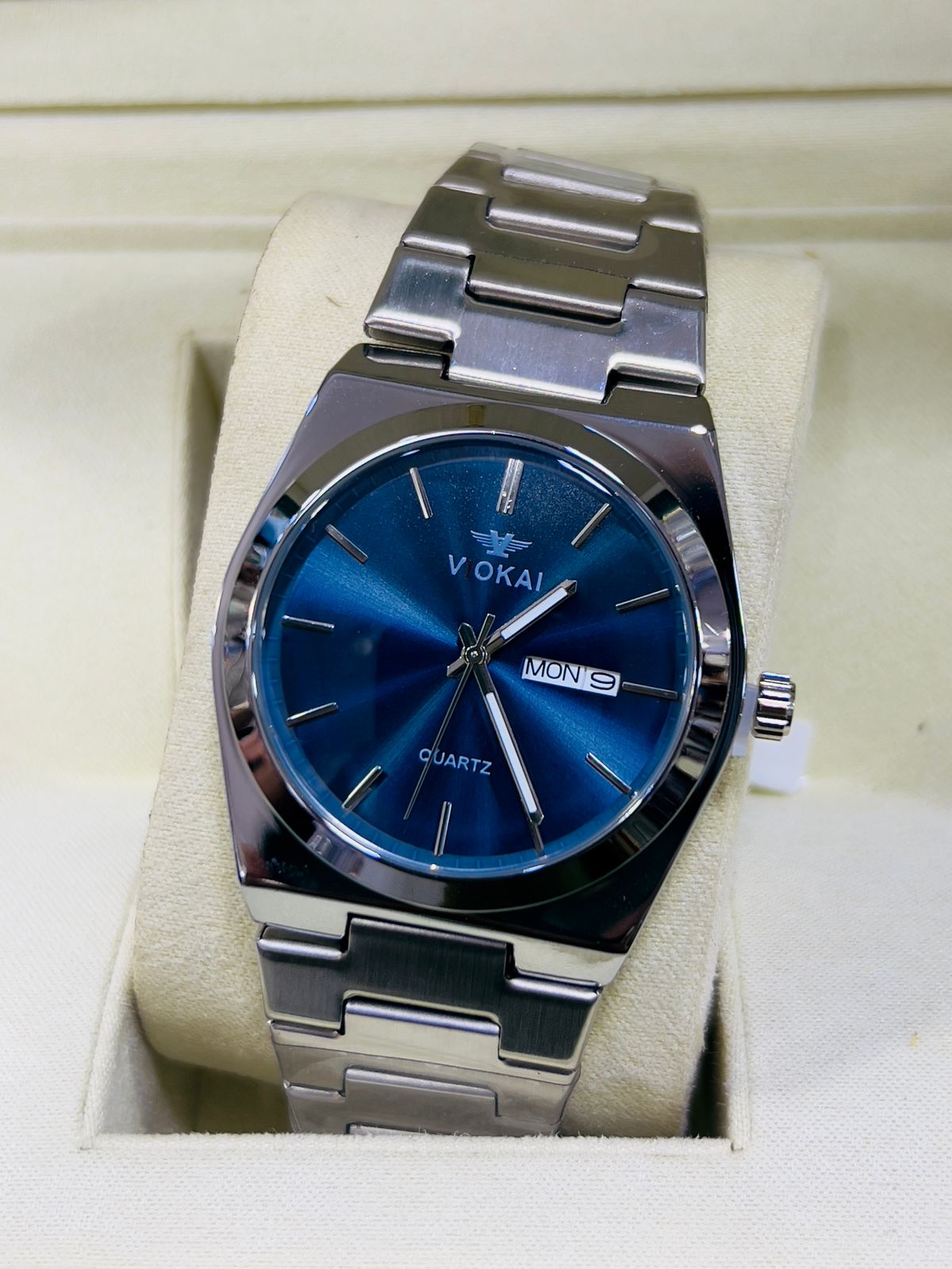 VAKAI watch